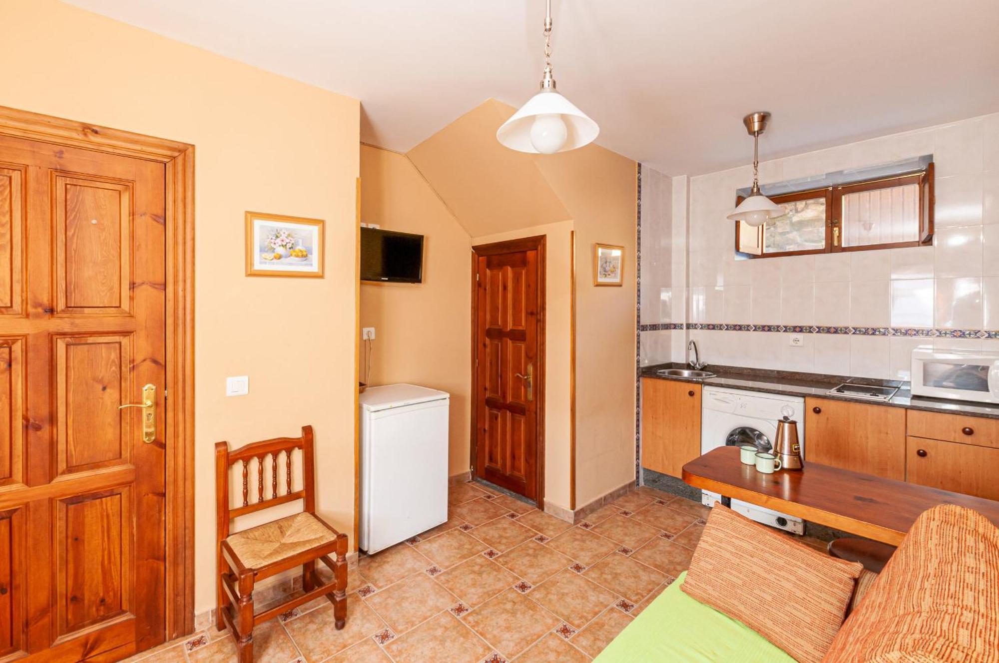 Apartamentos La Regoria อาเรนัส เด กาบราเลส ภายนอก รูปภาพ