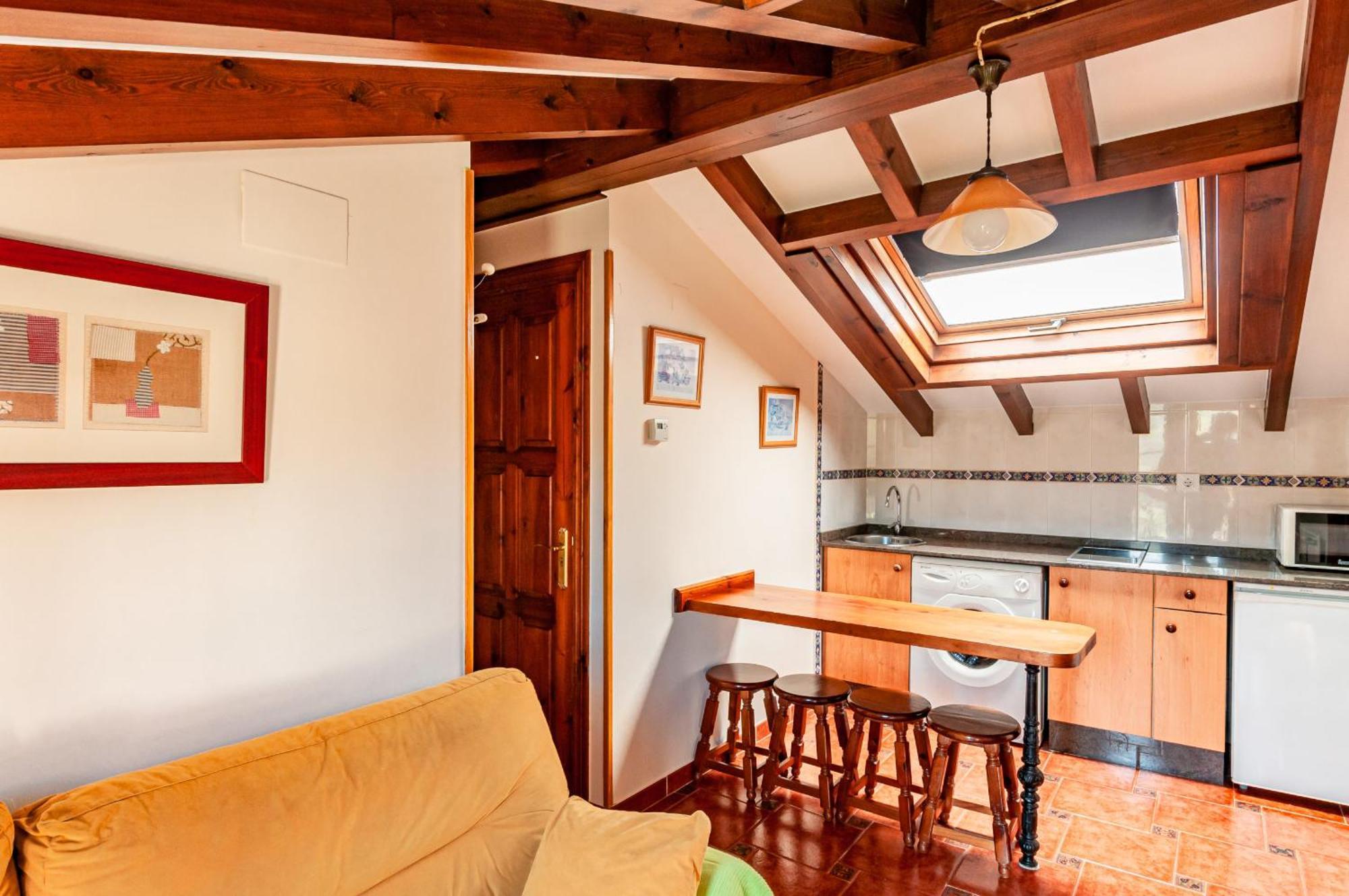 Apartamentos La Regoria อาเรนัส เด กาบราเลส ภายนอก รูปภาพ
